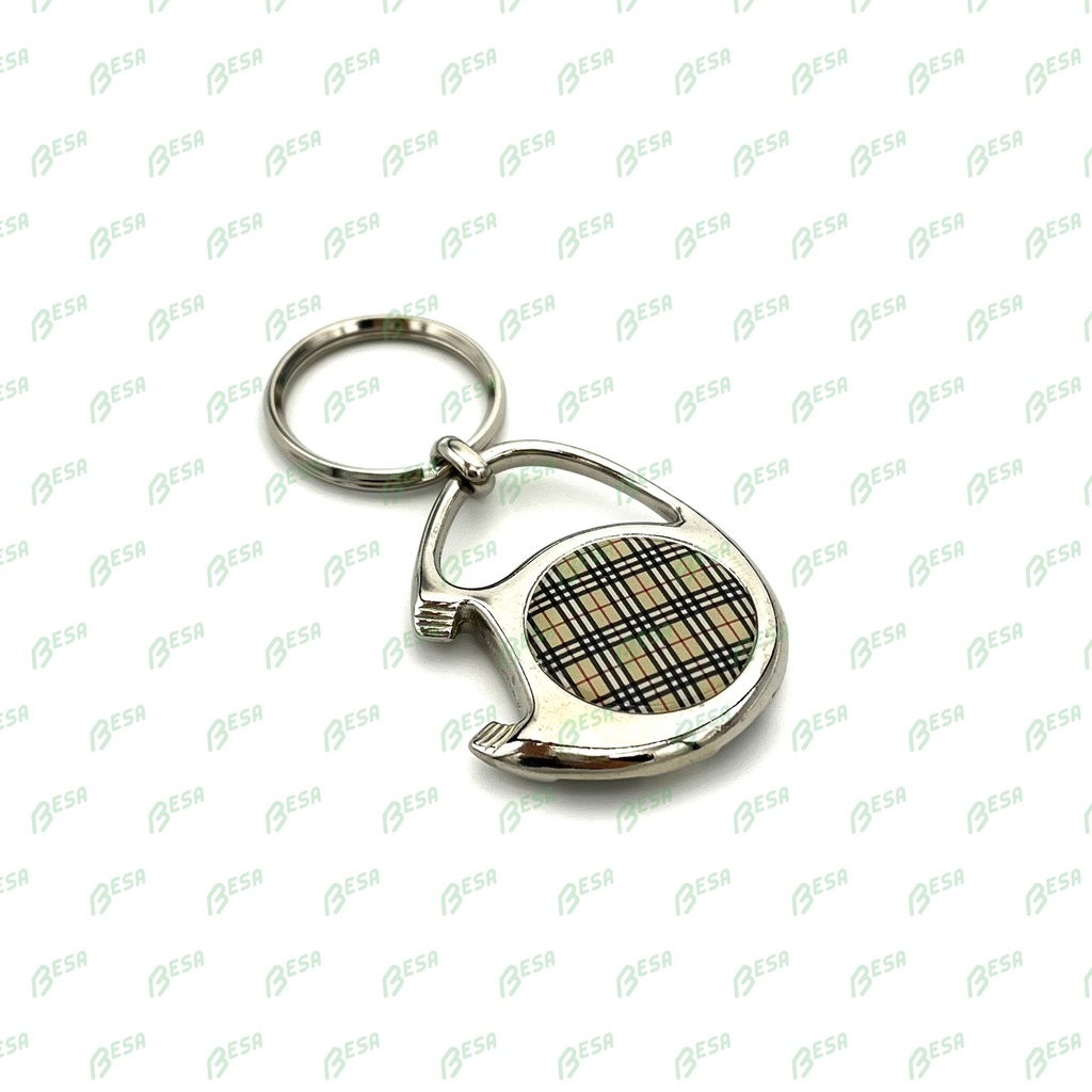 [920301] SLEUTELHANGER MET WINKEL COIN EN FLESSENOPENER (Burberry)